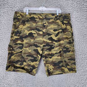 Highlind Shorts Mens 40 Green Camo Cotton High Rise Cargo *GUC*